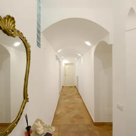 Πανσιόν Al Duomo, Dimora Storica Ματέρα